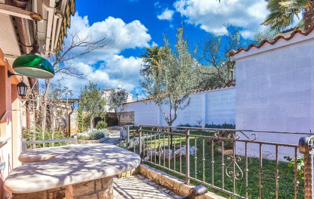 Ferienwohnung Oasi Poreč Exterior foto