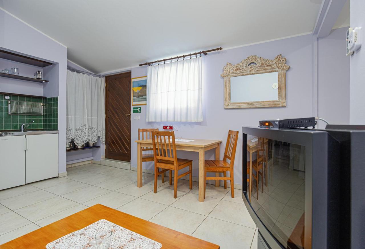 Ferienwohnung Oasi Poreč Exterior foto