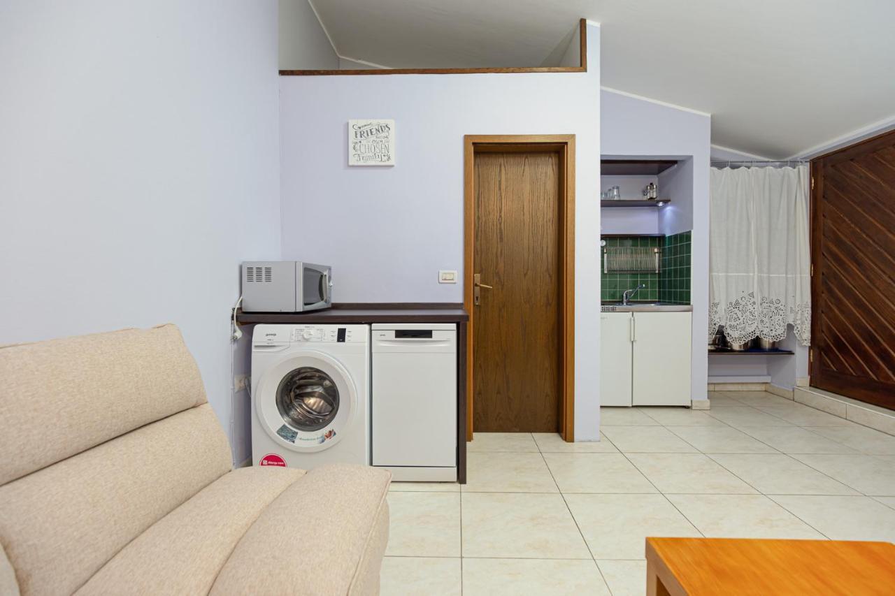 Ferienwohnung Oasi Poreč Exterior foto